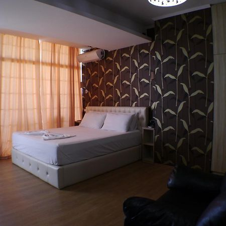 Espana Aparthotel Škalngur Dış mekan fotoğraf