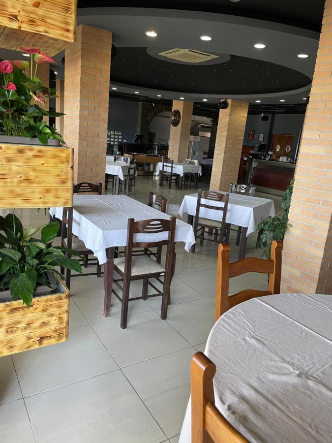 Espana Aparthotel Škalngur Dış mekan fotoğraf
