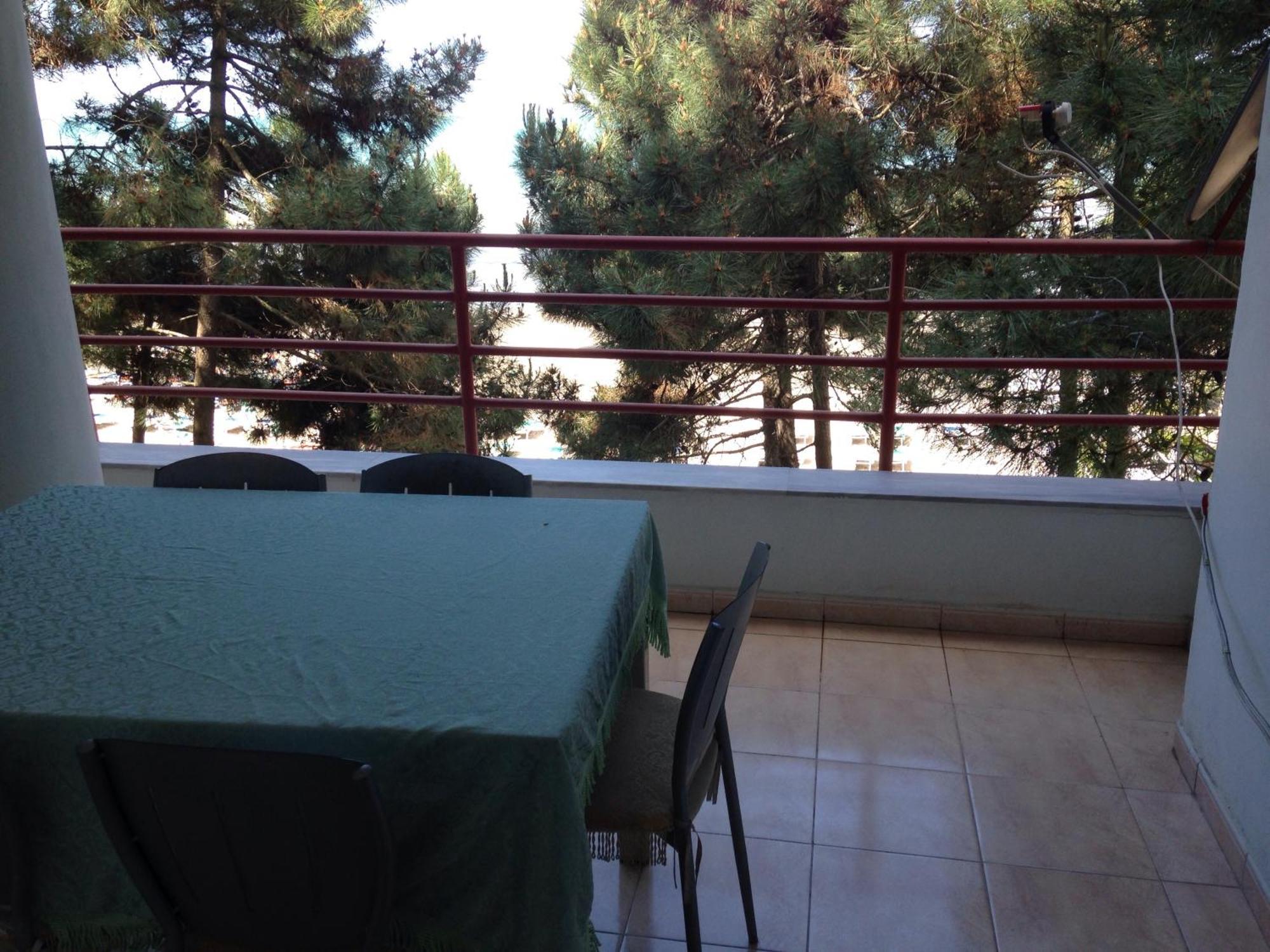 Espana Aparthotel Škalngur Oda fotoğraf