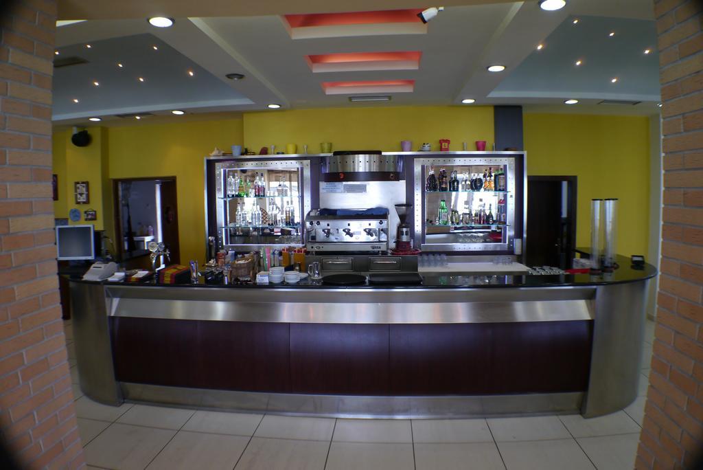Espana Aparthotel Škalngur Dış mekan fotoğraf