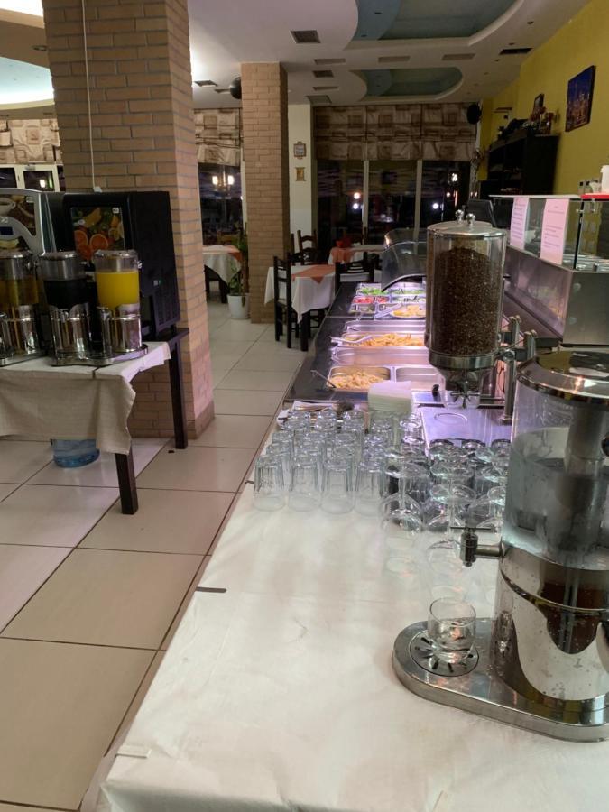Espana Aparthotel Škalngur Dış mekan fotoğraf